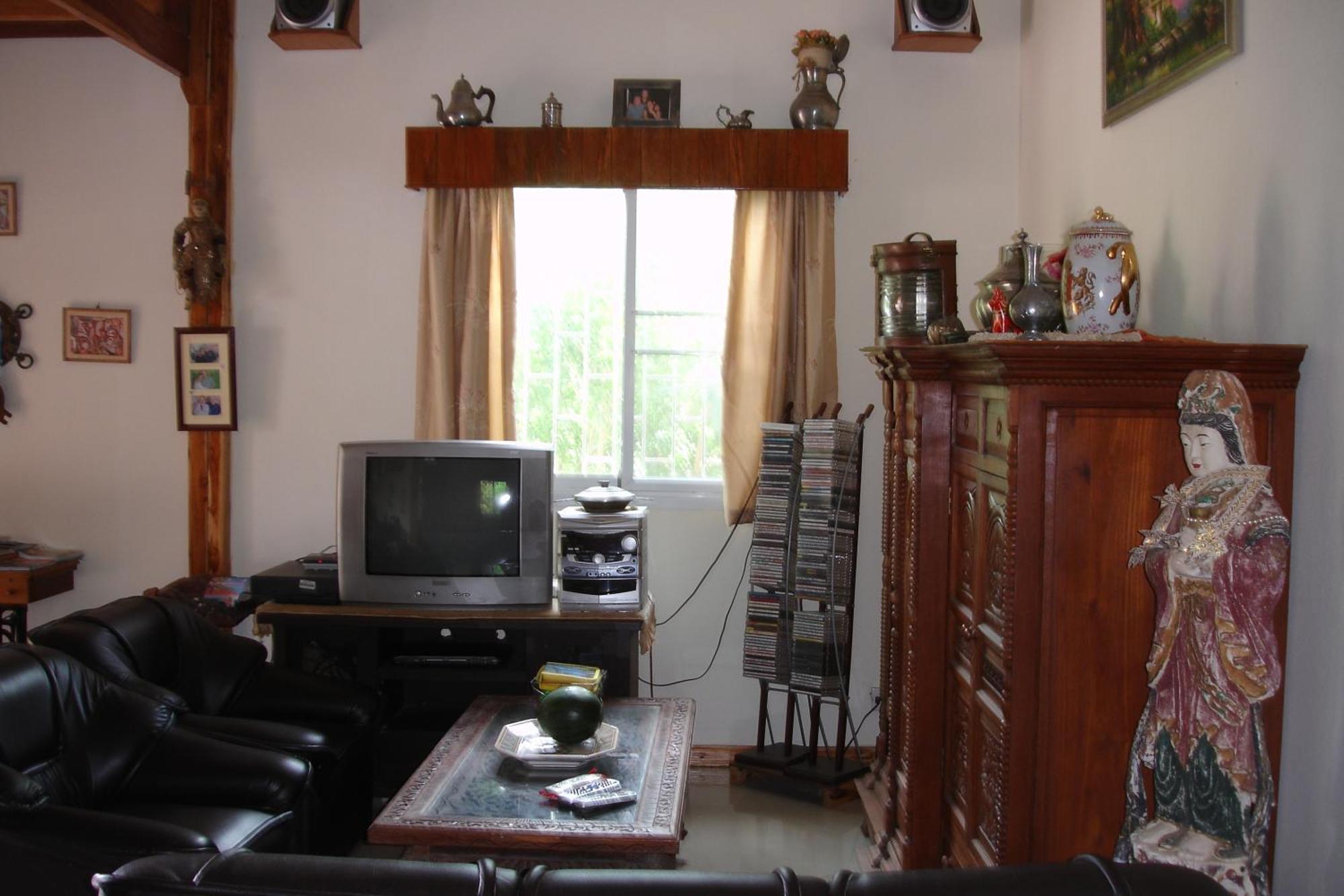 Home Stay Stc Bed And Breakfast Удонтхані Екстер'єр фото